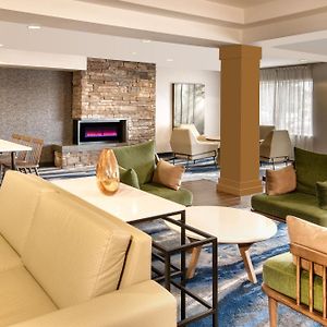 Fairfield Inn & Suites By Marriott Toronto Brampton